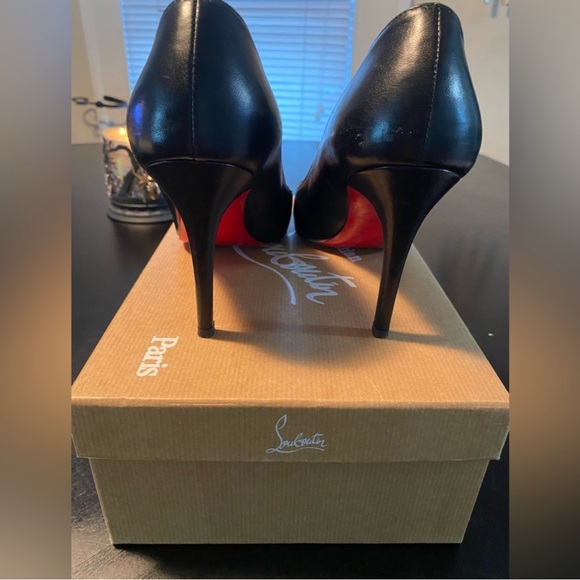 Christian Louboutin Pigalle Follies 85
Leather Pumps - Picture 4 of 12